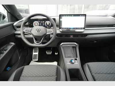 VW T-Roc 1.5 eTSI DSG (2026) - Photo 10