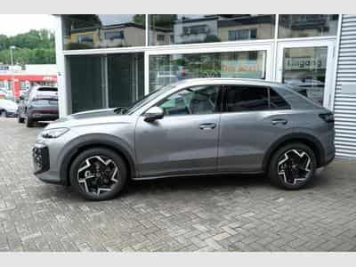 VW T-Roc 1.5 eTSI DSG (2026) - Photo 2