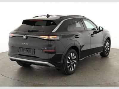 VW T-Roc 1.5 eTSI 110 kW Life (2026) - Photo 2