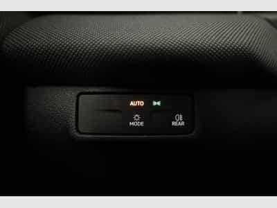 VW T-Roc 1.5 eTSI 110 kW Life (2026) - Photo 8