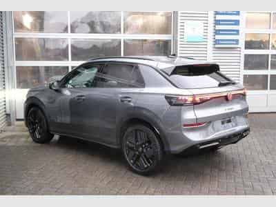 VW T-Roc 1.5 eTSI DSG (2026) - Photo 4