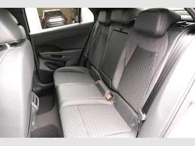 VW T-Roc 1.5 eTSI DSG (2026) - Photo 9