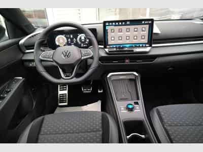 VW T-Roc 1.5 eTSI DSG (2026) - Photo 8