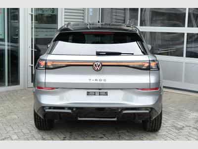 VW T-Roc 1.5 eTSI DSG (2026) - Photo 4