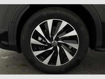 VW T-Roc 1.5 eTSI 110 kW Life (2026) - Photo 12