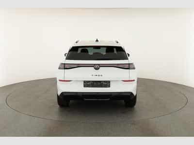 VW T-Roc 1.5 eTSI 110 kW R-Line (2026) - Photo 13