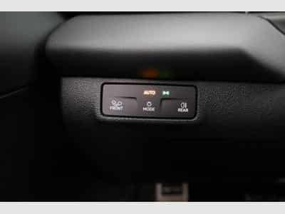 VW T-Roc 1.5 eTSI 110 kW R-Line (2026) - Foto 8