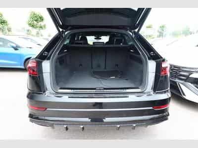 Audi Q8 S line (2026) - Foto 11