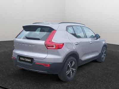 Volvo XC40 B3 Plus Dark / Essence (2025) - Photo 2