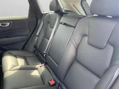 Volvo XC60 B4 Plus Bright / Essence (2023) - Photo 12