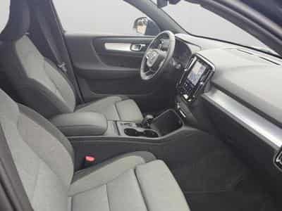 Volvo XC40 B3 Core Mild Hibryd (2025) - Foto 15