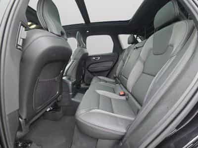 Volvo XC60 T8 Black Edition Plus / Hybride (2024) - Photo 13