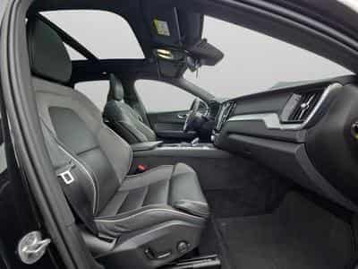 Volvo XC60 T8 Black Edition Plus / Hybride (2024) - Photo 15