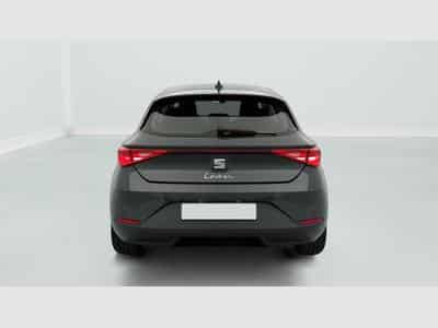 Seat Leon 1.5 eTSI Hybrid 115 DSG7 Business (2025) - Foto 6