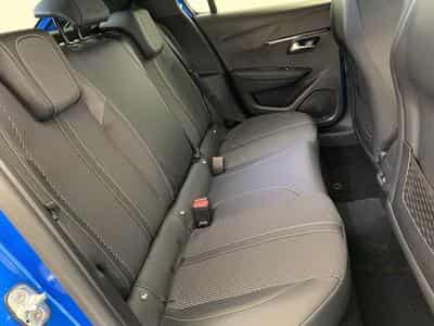 Peugeot 208 Hybrid 145 ch e-DCS6 GT (2026) - Foto 10
