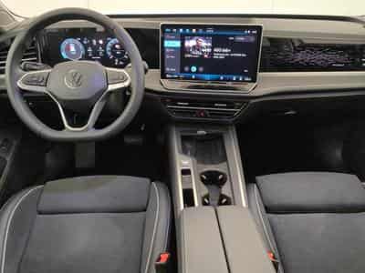 VW Passat 1.5 eTSI OPF 150 DSG7 Life Plus (2025) - Photo 13
