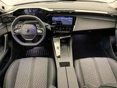 Peugeot 308 Hybrid 145 e-DCS6 Allure (2025) - Photo 12