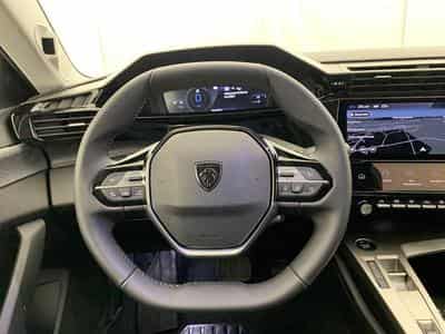 Peugeot 308 Hybrid 145 e-DCS6 Allure (2025) - Photo 14