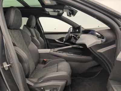 Peugeot 5008 Hybrid 145 e-DCS6 GT (2026) - Foto 9