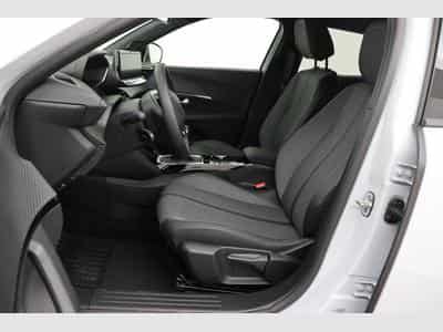 Peugeot 2008 Turbo 100 ch BVM6 Allure (2026) - Foto 13