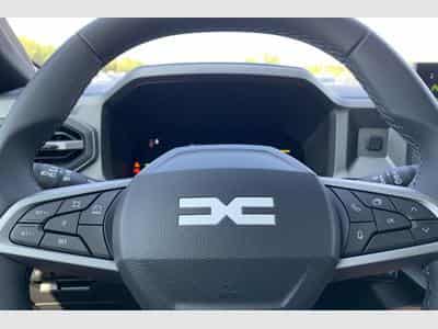 Dacia BIGSTER Mild Hybrid 140 Journey (2026) - Photo 14