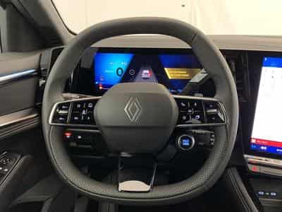 Renault Rafale E-Tech full hybrid 200ch Techno (2025) - Photo 14