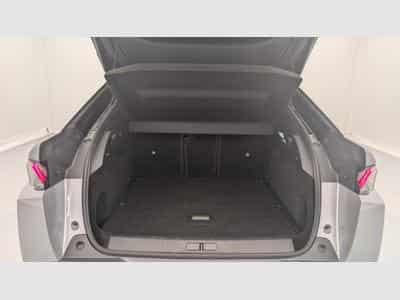 Peugeot 3008 Hybrid 145 e-DCS6 GT (2025) - Photo 11