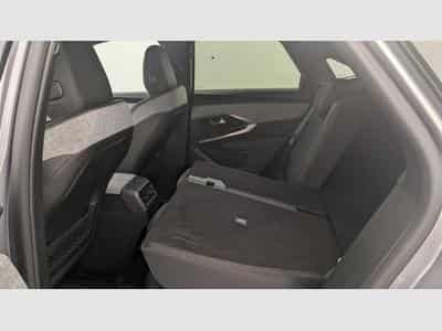 Peugeot 3008 Hybrid 145 e-DCS6 GT (2025) - Photo 12