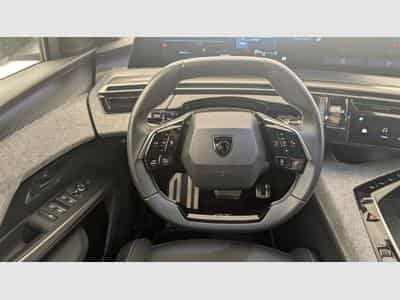 Peugeot 3008 Hybrid 145 e-DCS6 GT (2025) - Photo 14