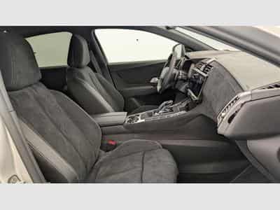 DS Automobiles DS7 BlueHDi 130 EAT8 Pallas (2025) - Photo 9