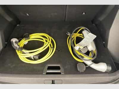 Peugeot 2008 ELECTRIQUE 50 kWh 136 ch Allure (2025) - Photo 12
