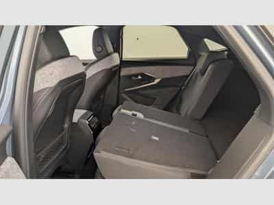 Peugeot 3008 Hybrid 145 e-DCS6 GT (2025) - Foto 12