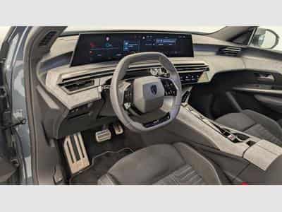 Peugeot 3008 Hybrid 145 e-DCS6 GT (2025) - Foto 15