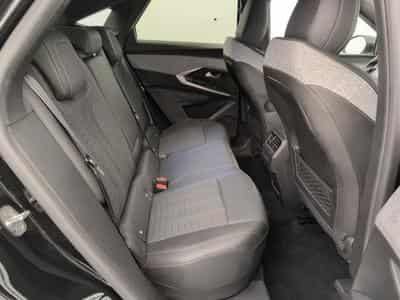 Peugeot 3008 Hybrid 145 e-DCS6 GT (2025) - Photo 10