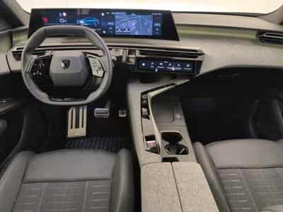 Peugeot 3008 Hybrid 145 e-DCS6 GT (2025) - Photo 13