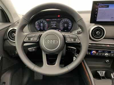 Audi Q2 35 TFSI 150 S tronic 7 Design (2026) - Foto 12