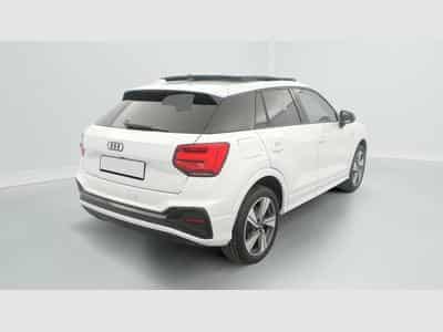 Audi Q2 35 TFSI 150 S tronic 7 Design (2026) - Foto 7