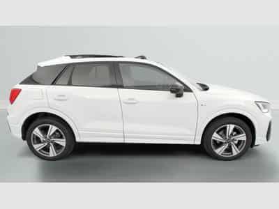 Audi Q2 35 TFSI 150 S tronic 7 Design (2026) - Foto 8