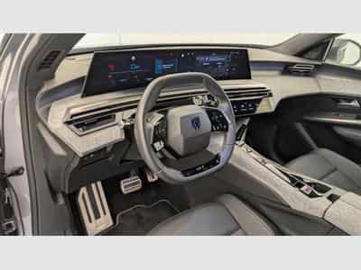 Peugeot 3008 Hybrid 145 e-DCS6 GT (2025) - Foto 11