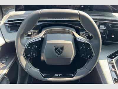 Peugeot 5008 Hybrid 145 e-DCS6 GT (2025) - Foto 14