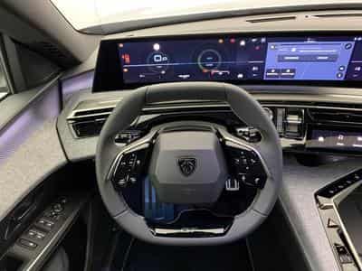 Peugeot 3008 Hybrid 145 e-DCS6 GT (2025) - Foto 14