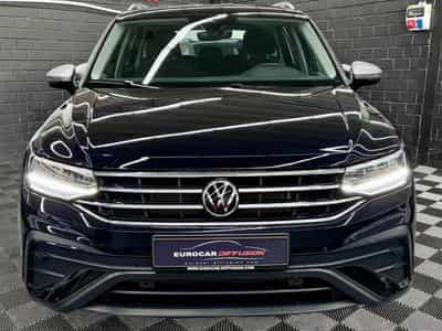 VW Tiguan Life 1.5 TSI 150 CV DSG7 *7 PLACES *ATTELAGE* *HAYON* (2025) - Foto 2