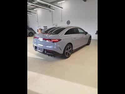 Mercedes EQE 300 300 AMG LINE AUTO 96 KWH (2023) - Foto 6