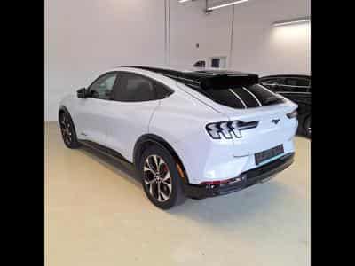 Ford Mustang Mach-E 99KWH EXT. RANGE PREMIUM RWD (2024) - Foto 4