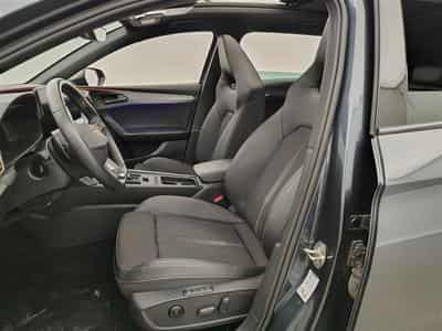 Cupra Leon Leon ST e-Hybrid 1.4 PHEV S-CUIR / NAVI / TO PANO / CAMERA (2023) - Photo 7