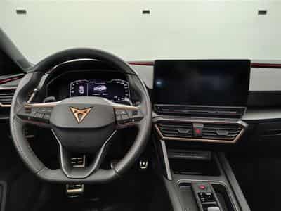 Cupra Leon Leon ST e-Hybrid 1.4 PHEV S-CUIR / NAVI / TO PANO / CAMERA (2023) - Photo 9