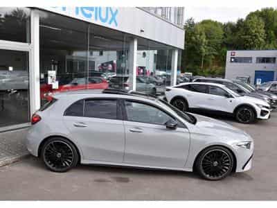 Mercedes A 200 AMG Line 7G-Tronic PANO ACC NIGHT SIDE CAM KEYLESS 1° MAIN (2026) - Foto 3