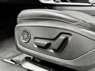 Audi A6 Avant Quattro 2.0 TDI 204 CV S-Tronic *PANO* ATTELAGE* HAYON (2023) - Foto 9