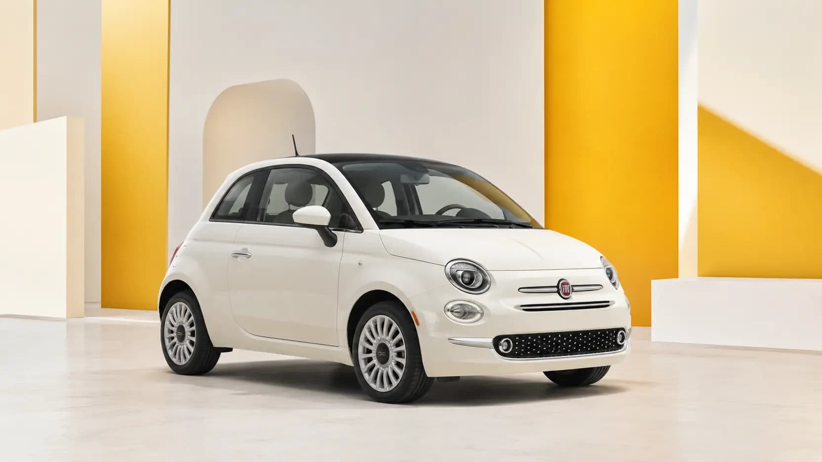 Fiat 500 dans un cadre contemporain au Luxembourg