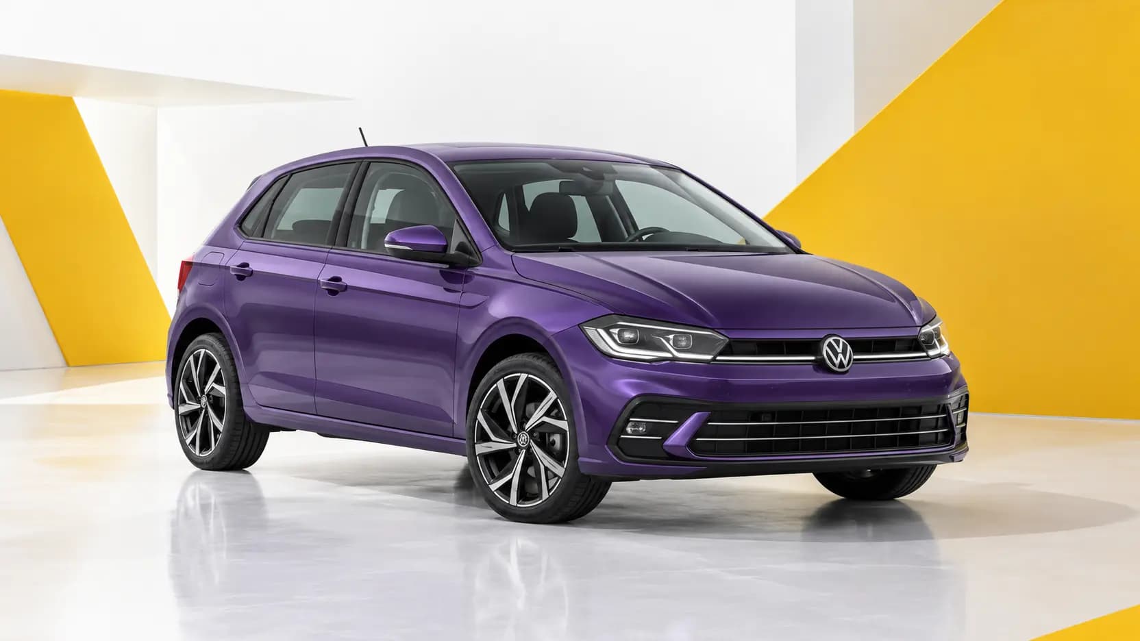 Volkswagen Polo vue extérieure de trois quarts avant